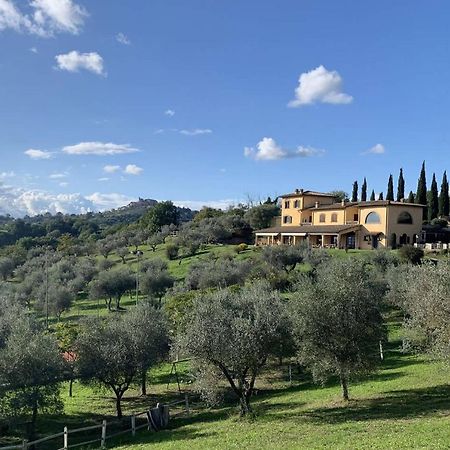 La Belle Evoque Hotel Poggio Catino Bagian luar foto
