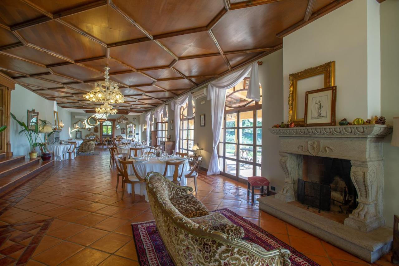 La Belle Evoque Hotel Poggio Catino Bagian luar foto