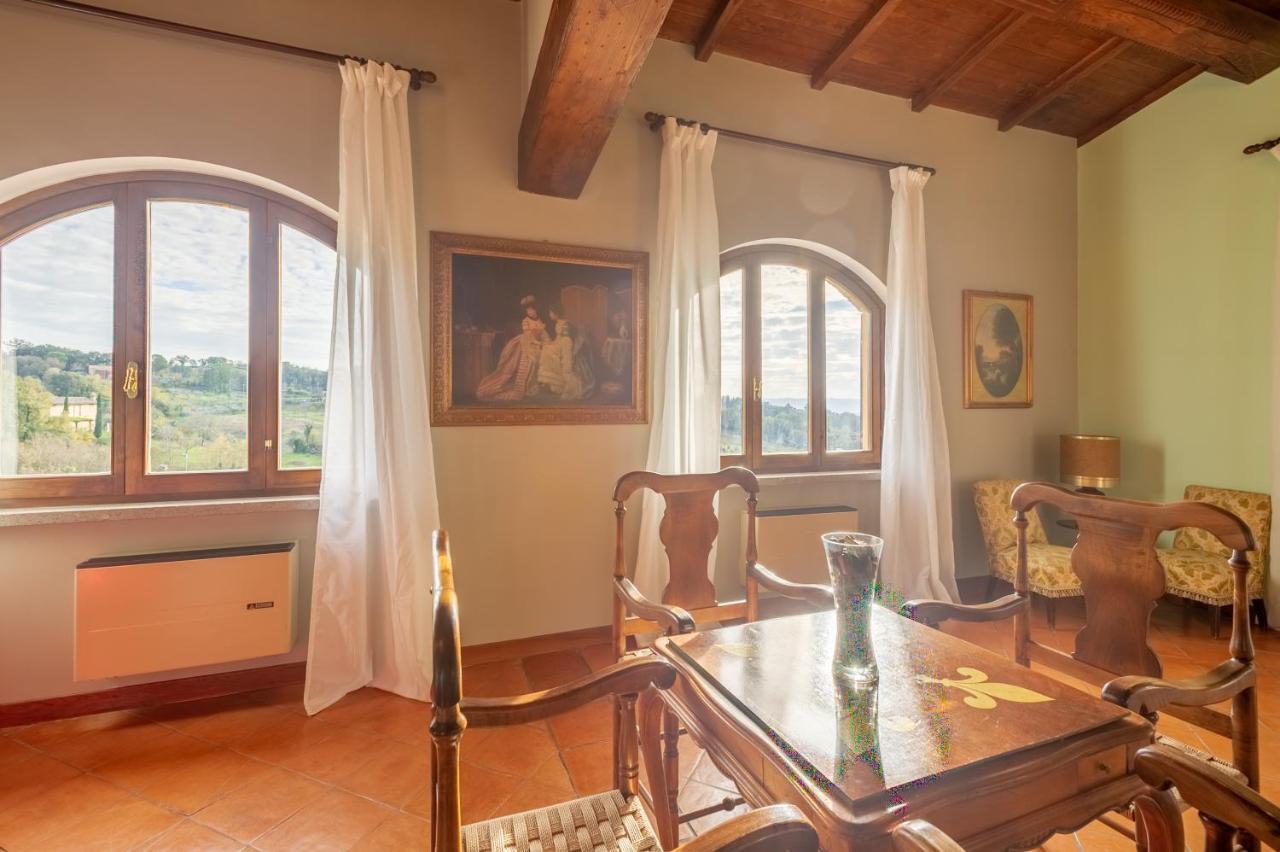 La Belle Evoque Hotel Poggio Catino Bagian luar foto